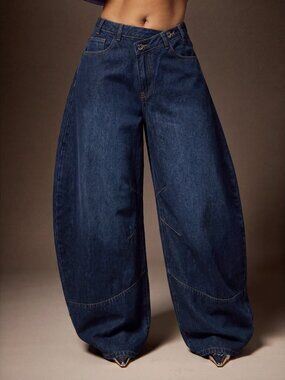 Dark Wash Casual Women's Asymmetric Waistband Pocket Curved Leg Denim Jeans
